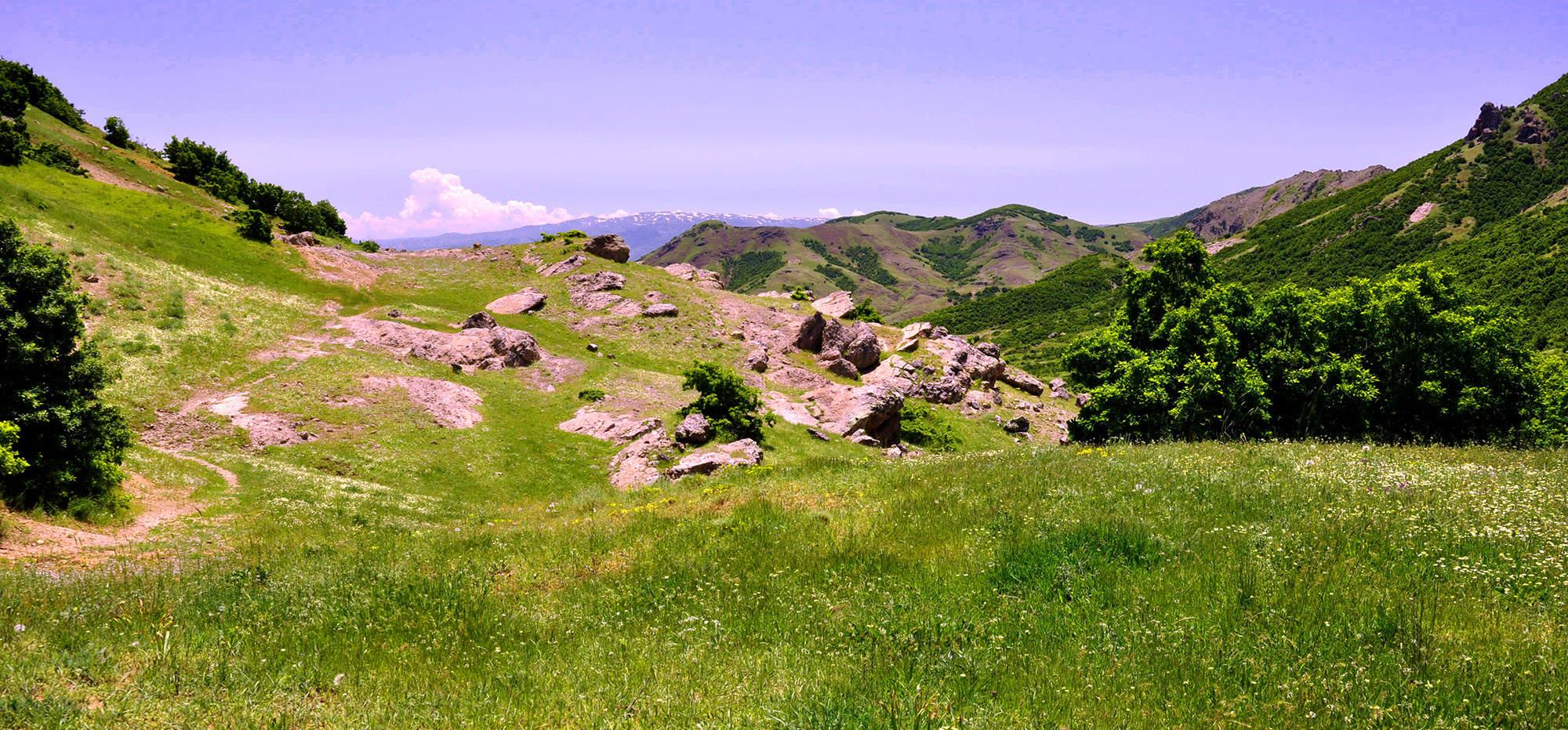 Buğlan Geçidi environs